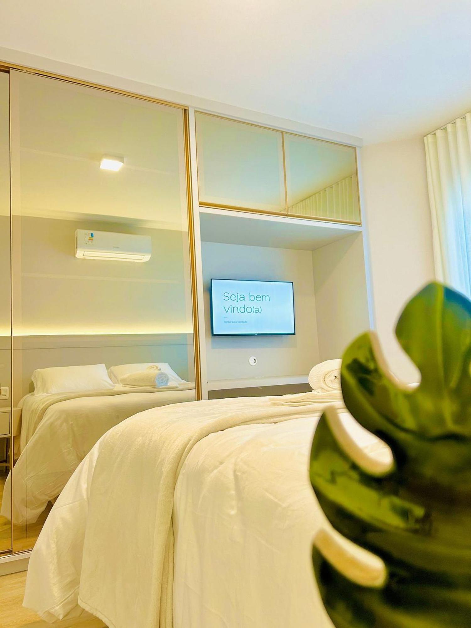 Alto Padrao Lindo No Centro 200Mt Da Rua Coberta Apartman Gramado Kültér fotó